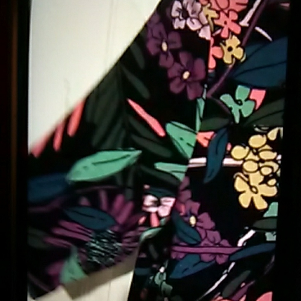 Blouse - Picture 3 of 4